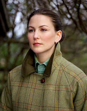 Abbildung: Lady in Tweedjagdjacke